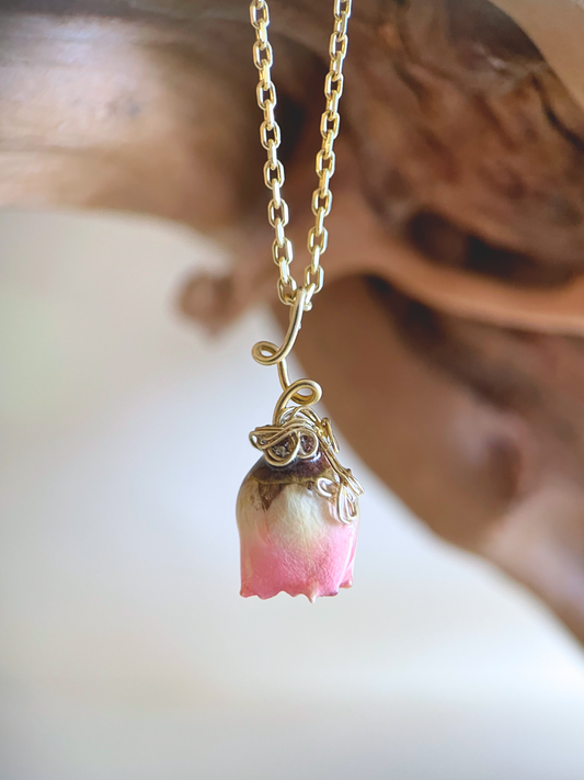 Peach Rose Necklace